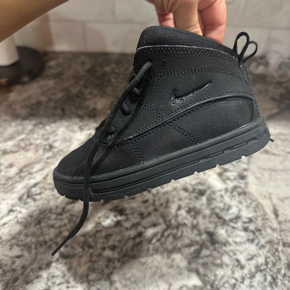 Nike Woodside 2 High ACG Toddler Boot - Picture 9 of 9